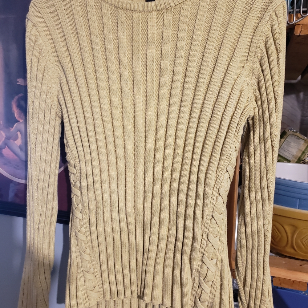 Banana Republic Women's Yellow Ribbed Sweater